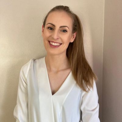 Photo of Dr Chloe Sutton